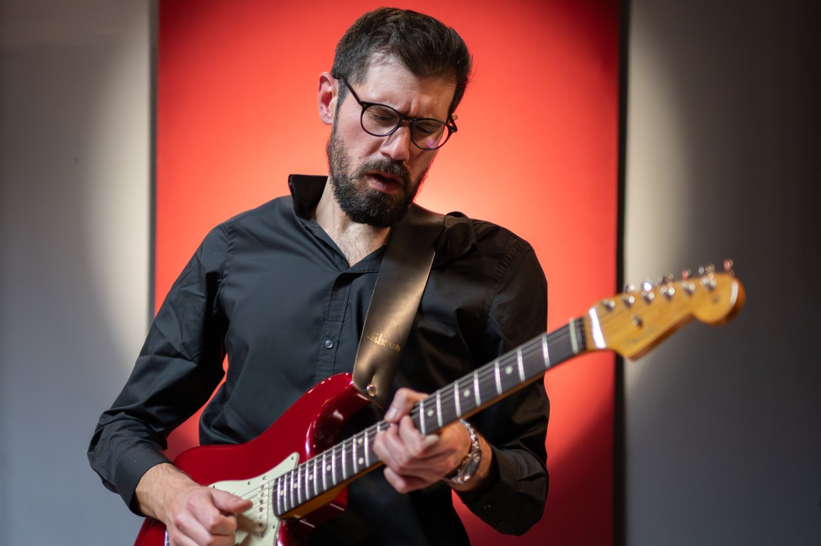 Giovanni De Naro - Chitarra - Black Radio